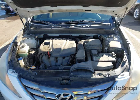 2011 Hyundai Sonata Limited z USA, uszkodzony, nr VIN 5NPEC4AC6BH150746